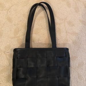 Harvey’s Original Seatbelt bag. Black, 11 X 7 1/2.